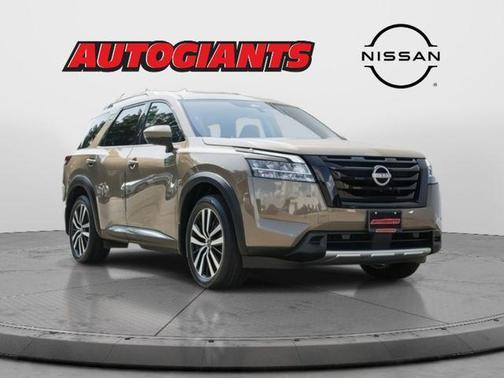 2024 Nissan Pathfinder Platinum 4WD