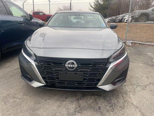 2025 Nissan Altima S FWD