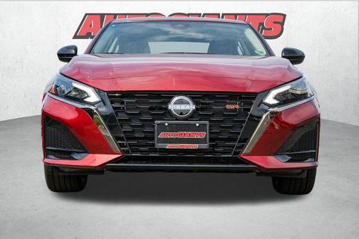 2025 Nissan Altima SR AWD