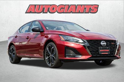2025 Nissan Altima SR AWD