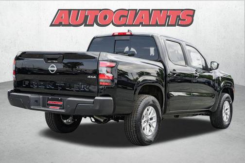 2025 Nissan Frontier S