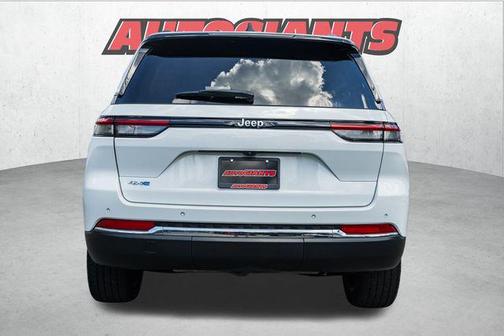 2022 Jeep Grand Cherokee 4xe Base