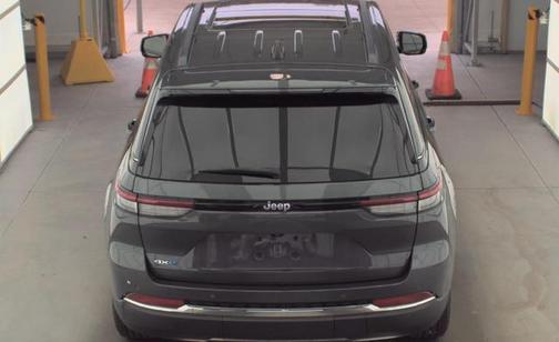 Baltic Gray Metallic Clearcoat 2023 Jeep Grand Cherokee 4xe Base