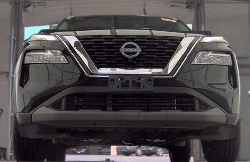Super Black 2023 Nissan Rogue SV