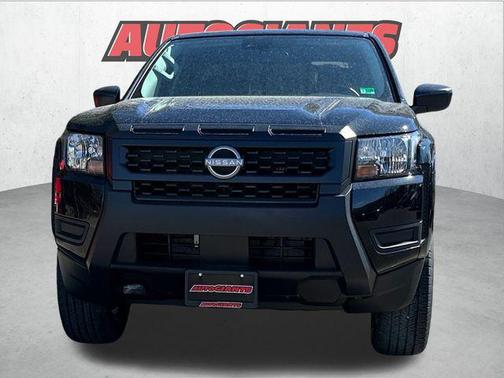 2025 Nissan Frontier S