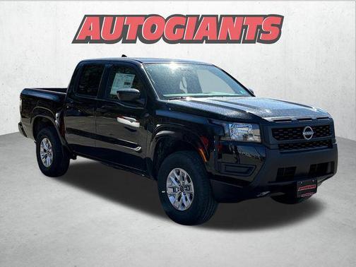 2025 Nissan Frontier S