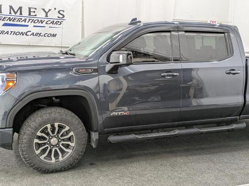2022 GMC Sierra 1500 AT4