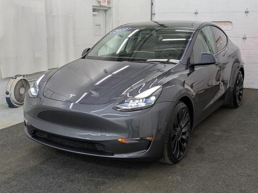 2022 Tesla Model Y Performance Dual Motor All-Wheel Drive