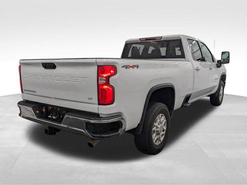 Summit White 2022 Chevrolet Silverado 2500 LTZ