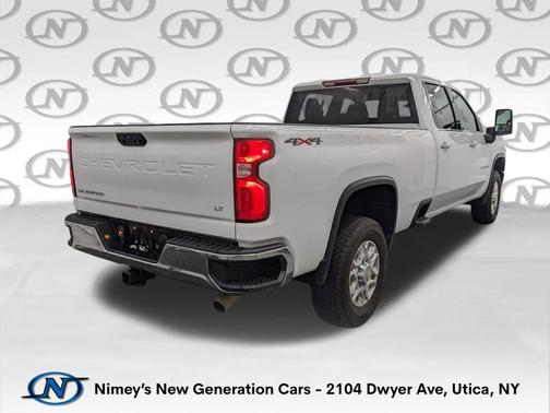 Summit White 2022 Chevrolet Silverado 2500 LTZ