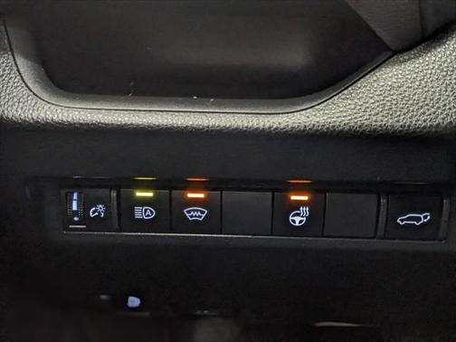 2024 Toyota RAV4 Prime SE
