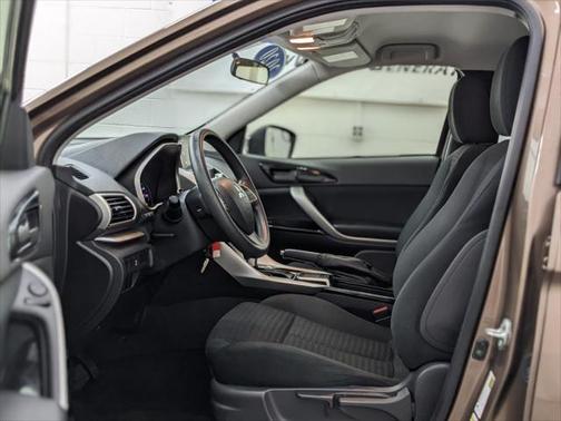 2020 Mitsubishi Eclipse Cross LE