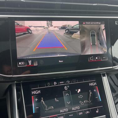 2022 Audi Q7 55 Premium Plus