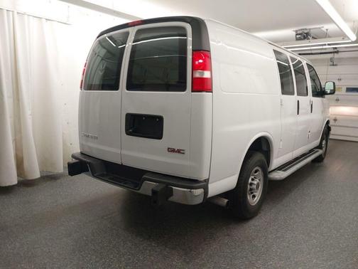 2023 GMC Savana 2500 Work Van