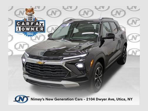 Mosaic Black Metallic 2025 Chevrolet Trailblazer LT