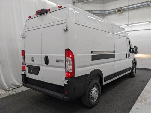 2024 RAM ProMaster 2500 Tradesman