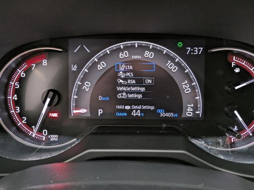 2023 Toyota RAV4 LE