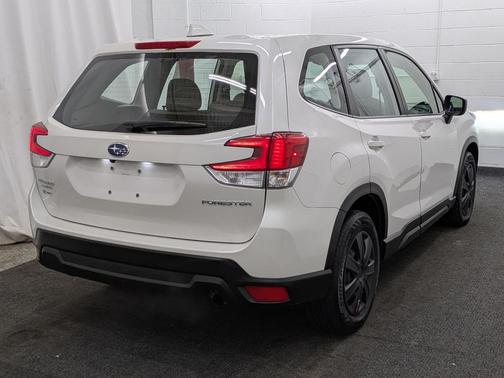 2022 Subaru Forester Base