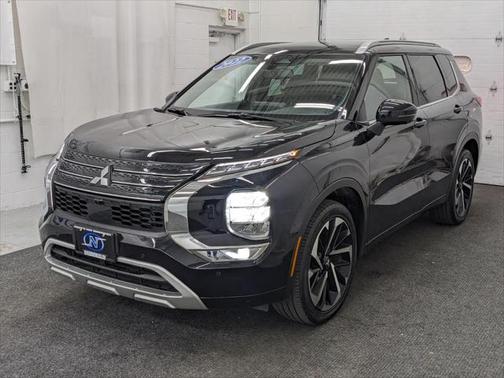 2022 Mitsubishi Outlander SEL Special Edition S-AWC