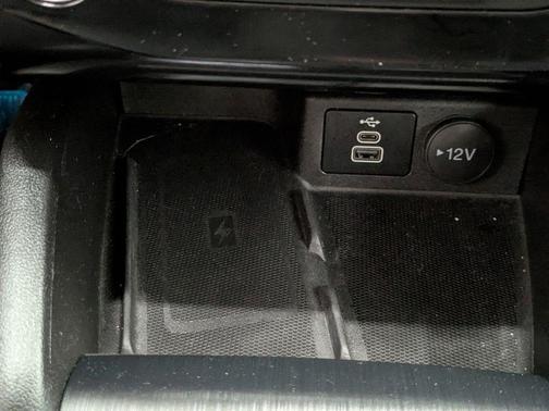 Agate Black Metallic 2024 Ford Escape Platinum