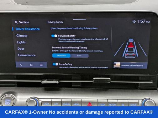 Abyss Black Pearl 2024 Hyundai KONA SE