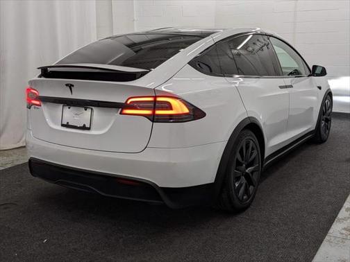 2022 Tesla Model X Dual Motor All-Wheel Drive