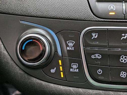 2020 Chevrolet Malibu FWD LT