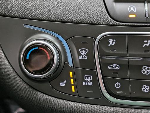 2020 Chevrolet Malibu FWD LT