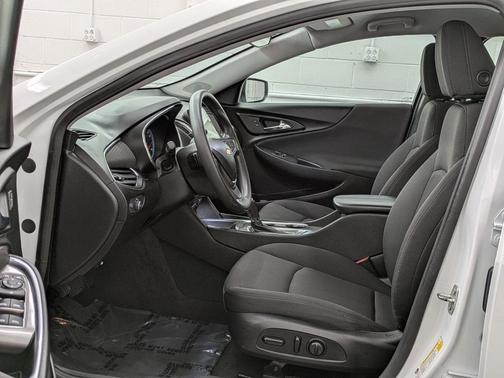 2020 Chevrolet Malibu FWD LT