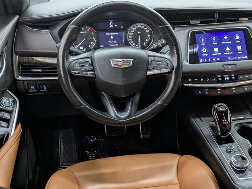 2023 Cadillac XT4 Sport
