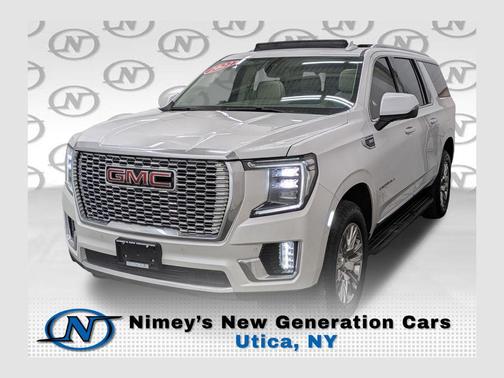 White Frost Tricoat 2022 GMC Yukon XL Denali