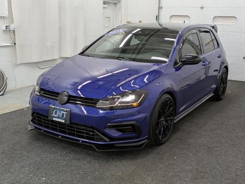 2018 Volkswagen Golf R 2.0T DSG