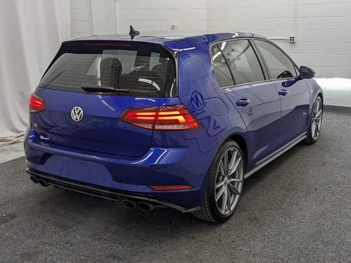 2018 Volkswagen Golf R 2.0T DSG