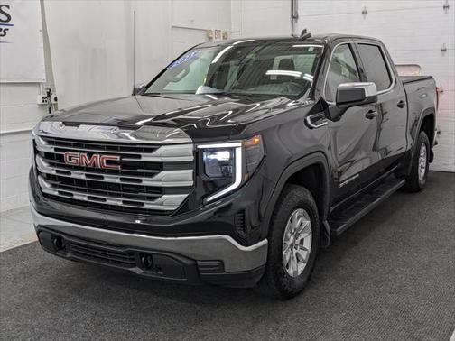 2023 GMC Sierra 1500 SLE