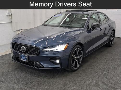 2025 Volvo S60 B5 Core