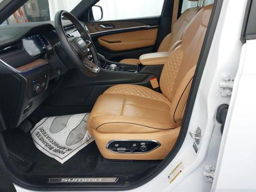 2023 Jeep Grand Cherokee 4xe Summit