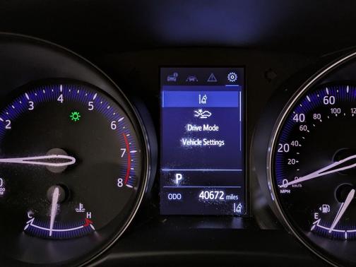 2020 Toyota C-HR LE