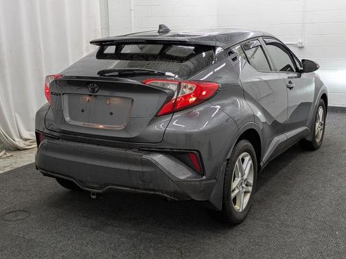 2020 Toyota C-HR LE