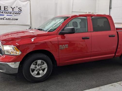 2022 RAM 1500 Classic SLT