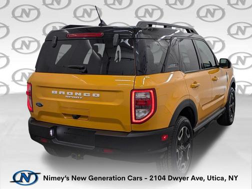 Cyber Orange Metallic Tricoat 2022 Ford Bronco Sport Outer Banks