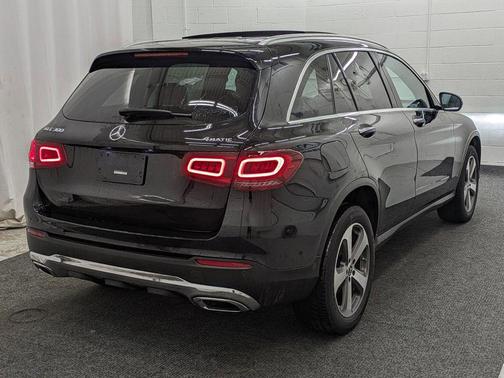 2022 Mercedes-Benz GLC 300 4MATIC