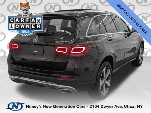 Obsidian Black Metallic 2022 Mercedes-Benz GLC 300 4MATIC