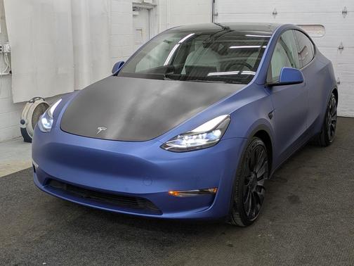 2022 Tesla Model Y Performance Dual Motor All-Wheel Drive