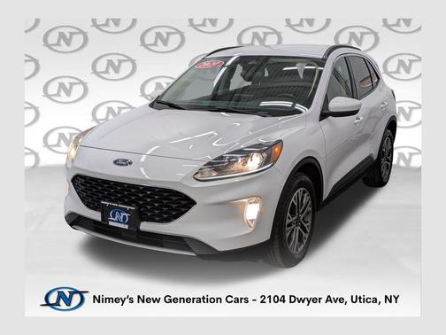 Oxford White 2020 Ford Escape SEL
