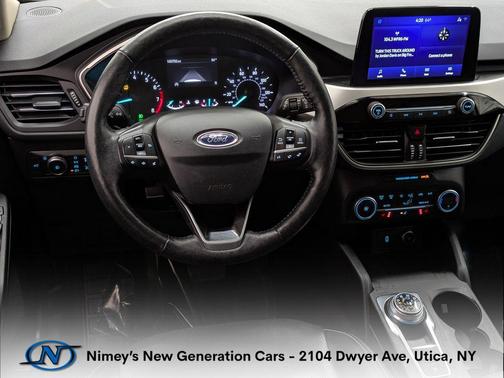 Oxford White 2020 Ford Escape SEL