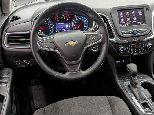 Mosaic Black Metallic 2023 Chevrolet Equinox 1LT