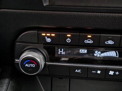 2022 Mazda CX-5 2.5 S Preferred Package