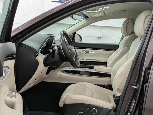 2022 Genesis GV70 2.5T AWD