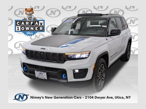 Bright White Clearcoat 2023 Jeep Grand Cherokee 4xe Trailhawk