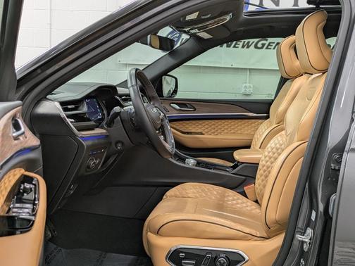 2022 Jeep Grand Cherokee 4xe Summit
